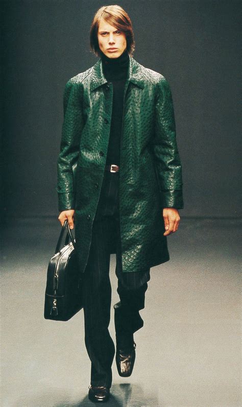 prada 2000 menswear|FW 2000 Menswear .